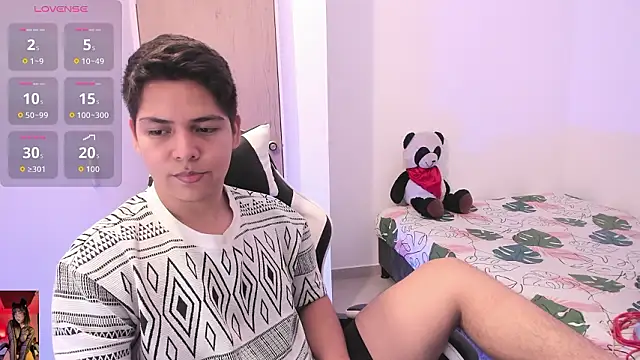 Asta YunoXXX online show from 02/25/26, 06:24