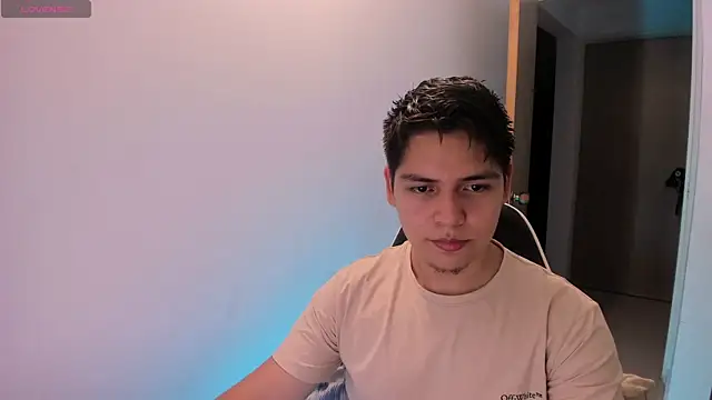 Asta YunoXXX online show from 05/21/26, 03:59