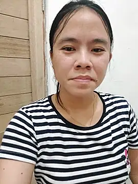 Snapshot of xxdreamgirl69 chatting on 02/20/26, 10:17 xxdreamgirl69 online show from 02/20/26, 10:17