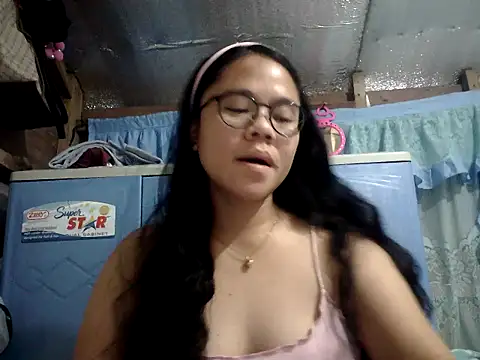 Snapshot of xxdreamgirl69 chatting on 07/10/26, 11:05 xxdreamgirl69 online show from 07/10/26, 11:05