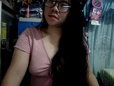 xxdreamgirl69 online show from 04/04/26, 07:42