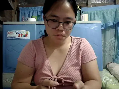 Snapshot of xxdreamgirl69 chatting on 07/04/26, 11:31 xxdreamgirl69 online show from 07/04/26, 11:31