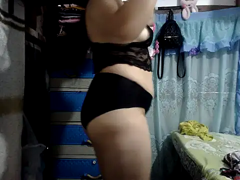 xxdreamgirl69 online show from 03/05/26, 12:51