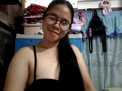 xxdreamgirl69 online show from 03/06/26, 01:00