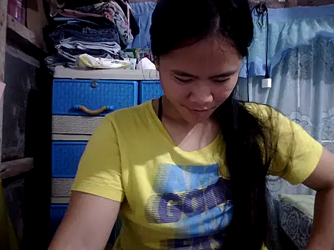 xxdreamgirl69 online show from 04/02/26, 01:46