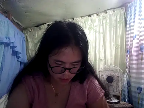 xxdreamgirl69 online show from 04/29/26, 10:05