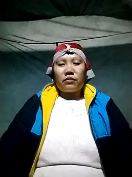 LeoPet2x online show from 12/21/25, 11:23