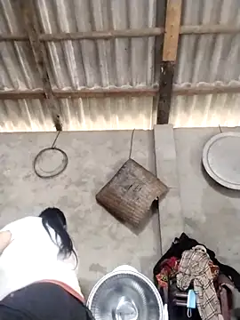 Snapshot of LeoPet2x chatting on 03/28/26, 04:57 LeoPet2x online show from 03/28/26, 04:57