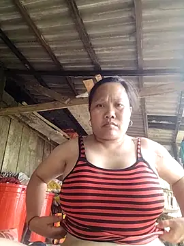 Snapshot of LeoPet2x chatting on 04/14/26, 06:07 LeoPet2x online show from 04/14/26, 06:07