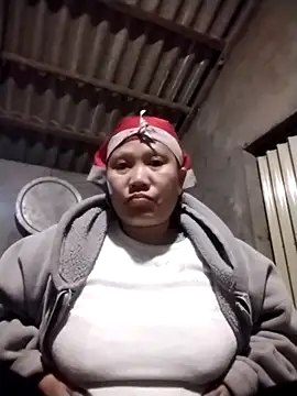 LeoPet2x online show from 12/13/25, 08:15