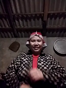 Snapshot of LeoPet2x chatting on 03/14/26, 11:27 LeoPet2x online show from 03/14/26, 11:27