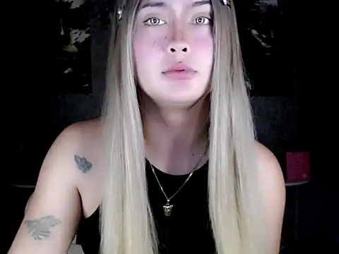 urfuckingdoll69 online show from 05/22/26, 09:18