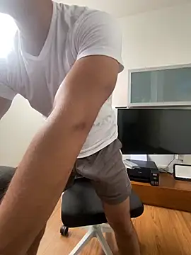 18years 22cm  online show from 02/24/26, 09:48