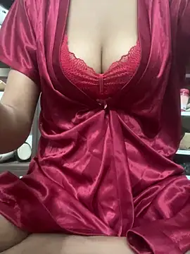 Snapshot of Namratajainn chatting on 05/12/26, 08:15 Namratajainn online show from 05/12/26, 08:15