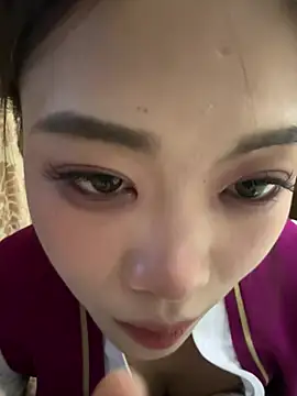 youyou-baby999 online show from 04/05/26, 11:17