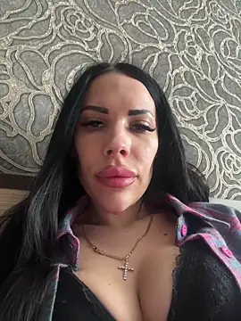 Snapshot of Sweet_little_gir chatting on 01/15/26, 09:23 Sweet little gir online show from 01/15/26, 09:23