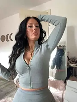 Lolaxox  online show from 03/27/26, 11:55