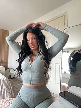 Lolaxox  online show from 04/10/26, 04:14