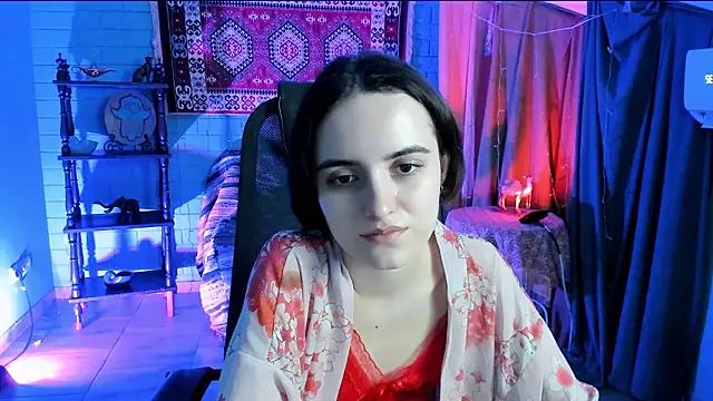 KateWillows online show from 02/28/26, 04:34