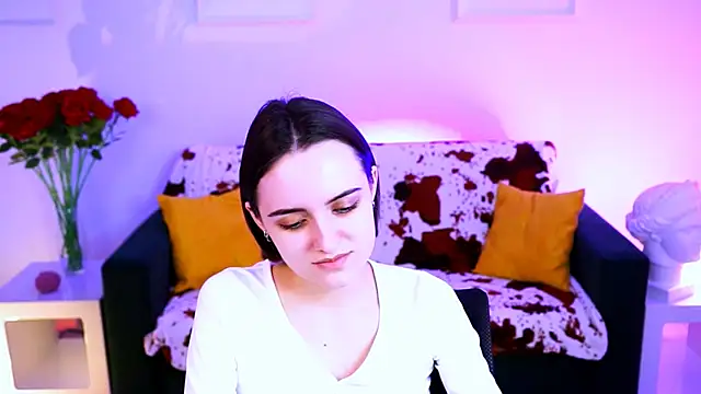 KateWillows online show from 03/24/26, 08:58