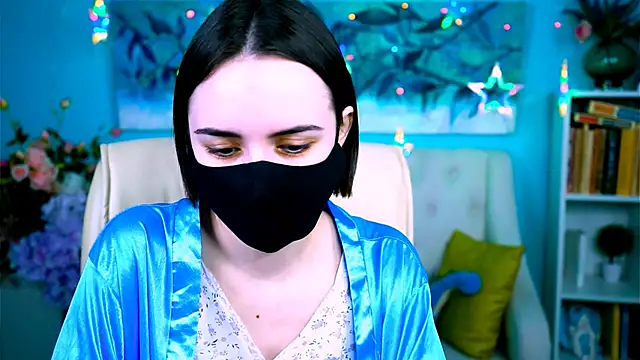 KateWillows online show from 03/26/26, 04:22