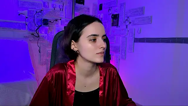 KateWillows online show from 03/15/26, 04:19