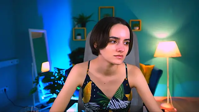 KateWillows online show from 01/08/26, 03:45