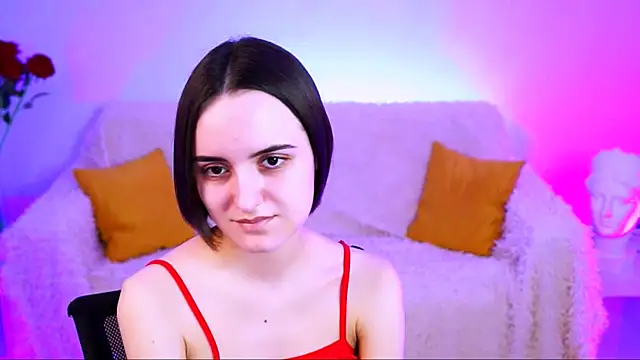 KateWillows online show from 03/28/26, 05:08