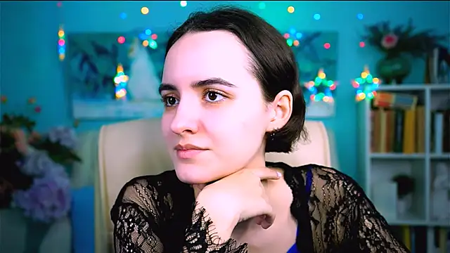 KateWillows online show from 02/22/26, 04:59