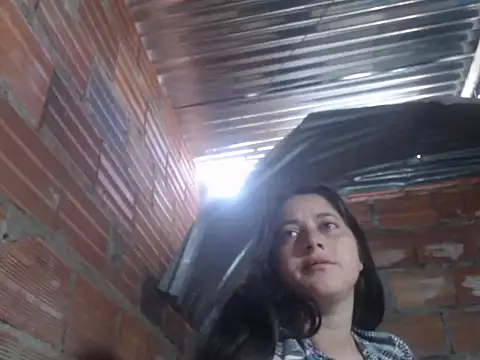 Snapshot of sammyyblondee chatting on 11/30/25, 01:45 sammyyblondee online show from 11/30/25, 01:45