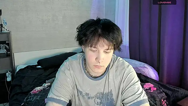 miya meow miku online show from 12/17/25, 06:57