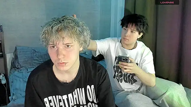 miya meow miku online show from 12/19/25, 05:26