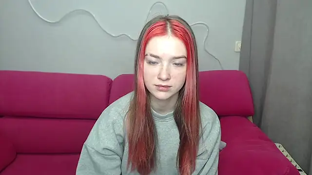 CassieLiam online show from 12/01/25, 10:38