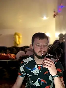 Snapshot of Grek32X chatting on 11/29/25, 05:57 Grek32X online show from 11/29/25, 05:57