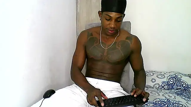 Snapshot of Darktemp_ chatting on 12/20/25, 03:31 Darktemp online show from 12/20/25, 03:31