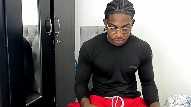 Snapshot of Darktemp_ chatting on 02/23/26, 04:29 Darktemp online show from 02/23/26, 04:29