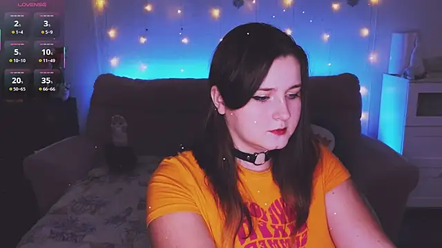 AlvaRina online show from 12/17/25, 07:19