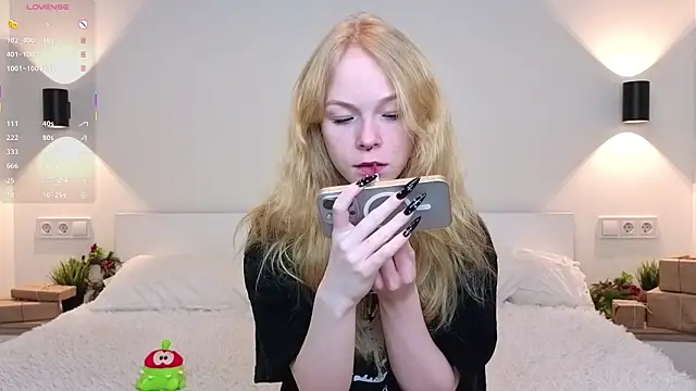 GhisllaineWestler online show from 02/03/26, 04:21