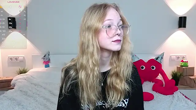 GhisllaineWestler online show from 02/28/26, 04:23