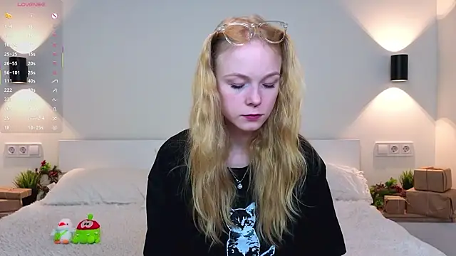 GhisllaineWestler online show from 02/03/26, 06:33