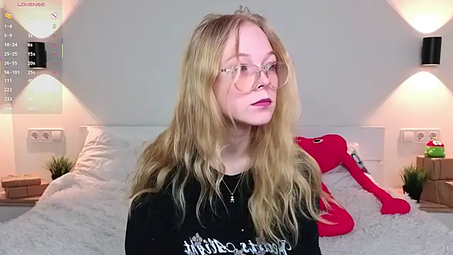 GhisllaineWestler online show from 03/02/26, 04:35