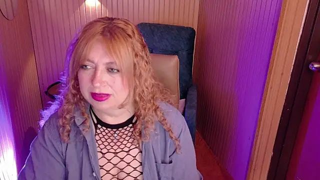 MilfArlet online show from 02/10/26, 01:32