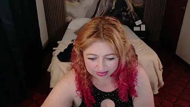 MilfArlet online show from 01/05/26, 05:27