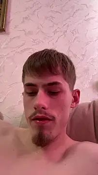 FreeRich online show from 04/01/26, 03:19