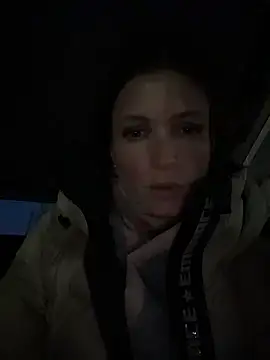 ZaraHill online show from 01/15/26, 02:04