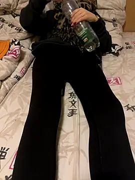 Lena Ja online show from 12/02/25, 07:04