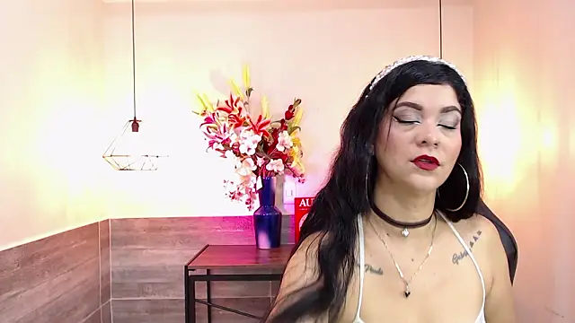 MarianaMontezz online show from 02/13/26, 11:54