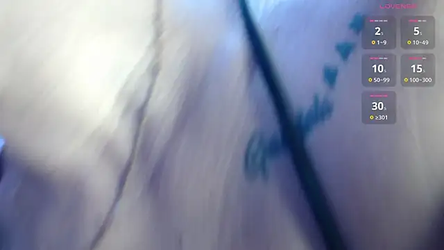 MarianaMontezz online show from 04/09/26, 08:04