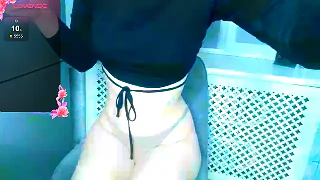 SolarStay online show from 12/16/25, 08:57