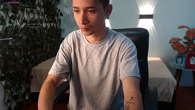 LucassSmith11 online show from 01/12/26, 12:01